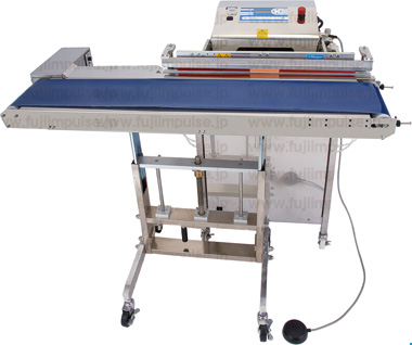 シール作業手離れユニットとVA-610Gの写真03