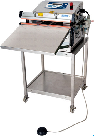 スタンド台を取り付けた状態のVA-460Gの写真